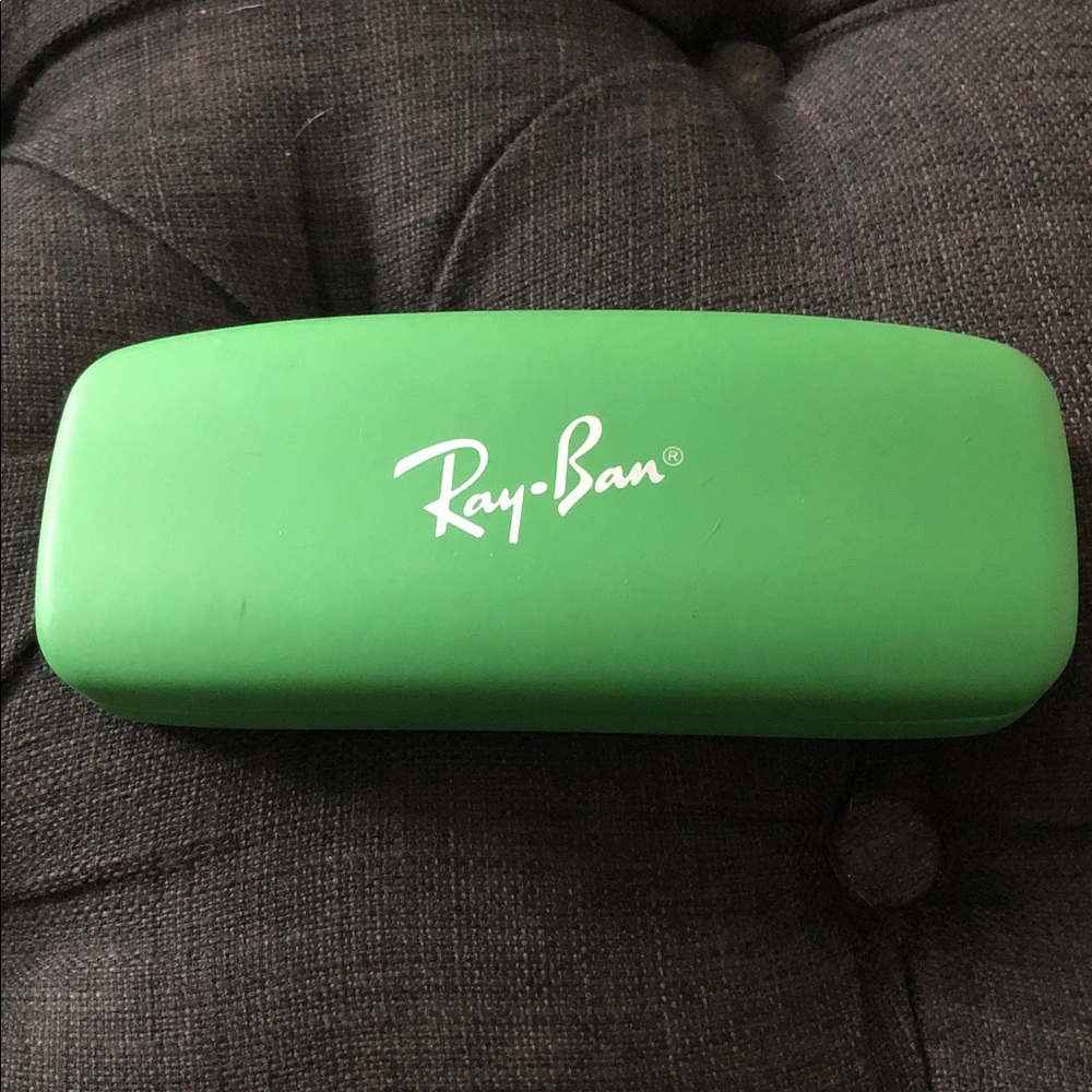 Ray Ban Green Rectangular Eyeglass Case